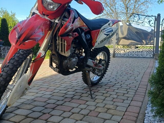 Геон Інша, об'ємом двигуна 0.25 л та пробігом 0 тис. км за 2200 $, фото 1 на Automoto.ua