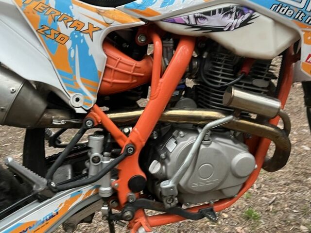 Геон Інша, об'ємом двигуна 0.25 л та пробігом 0 тис. км за 1088 $, фото 6 на Automoto.ua