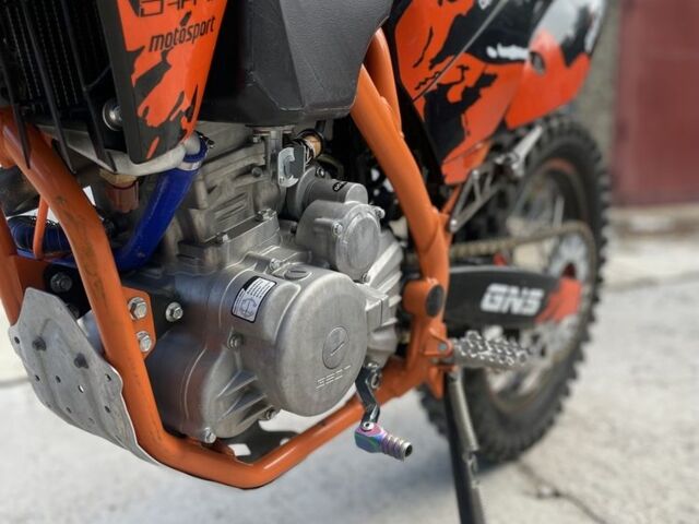 Геон Інша, об'ємом двигуна 0.3 л та пробігом 0 тис. км за 2000 $, фото 6 на Automoto.ua