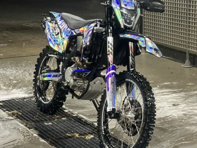 Геон Інша, об'ємом двигуна 0.3 л та пробігом 0 тис. км за 2000 $, фото 1 на Automoto.ua