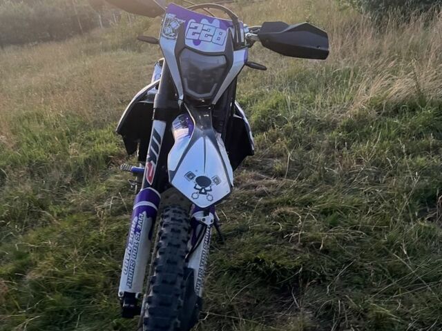 Геон Інша, об'ємом двигуна 0.3 л та пробігом 0 тис. км за 2000 $, фото 5 на Automoto.ua