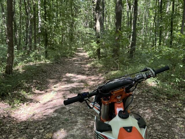 Геон Інша, об'ємом двигуна 0.3 л та пробігом 0 тис. км за 2700 $, фото 2 на Automoto.ua