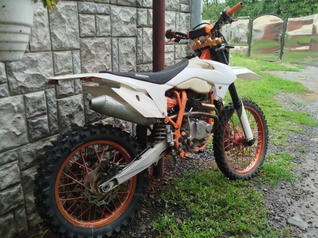 Геон Другая, объемом двигателя 0 л и пробегом 0 тыс. км за 1100 $, фото 3 на Automoto.ua