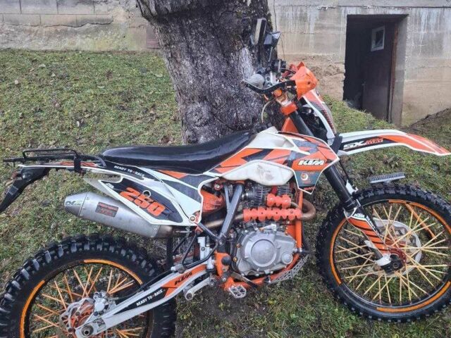 Геон Другая, объемом двигателя 0 л и пробегом 0 тыс. км за 1500 $, фото 1 на Automoto.ua