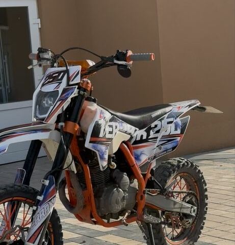 Геон Другая, объемом двигателя 0.25 л и пробегом 0 тыс. км за 1200 $, фото 1 на Automoto.ua