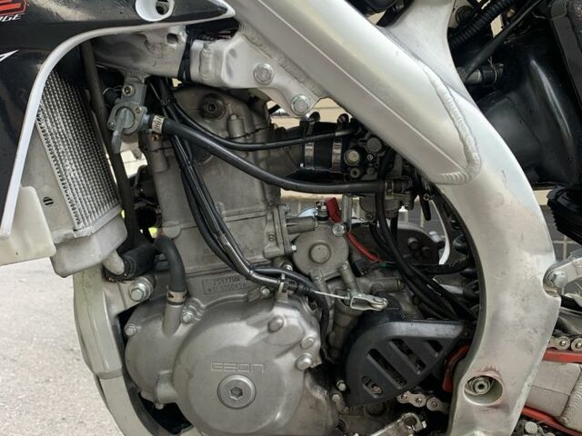 Геон Інша, об'ємом двигуна 0.25 л та пробігом 0 тис. км за 2400 $, фото 4 на Automoto.ua