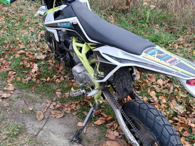 Геон Інша, об'ємом двигуна 0.19 л та пробігом 0 тис. км за 50000 $, фото 4 на Automoto.ua