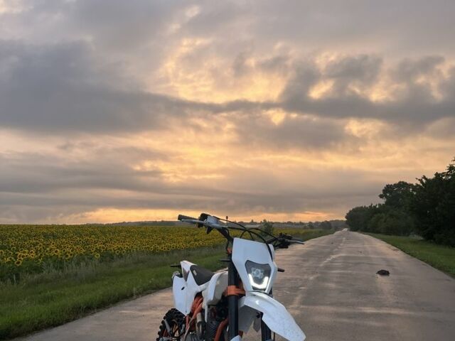 Геон Другая, объемом двигателя 0.25 л и пробегом 0 тыс. км за 1300 $, фото 1 на Automoto.ua