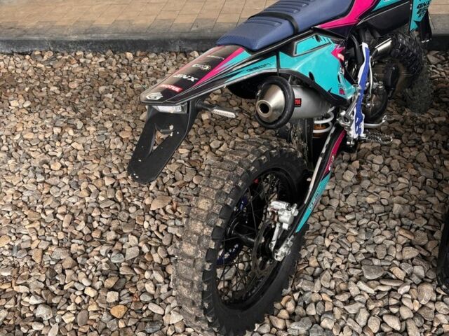 Геон Другая, объемом двигателя 2.5 л и пробегом 0 тыс. км за 3100 $, фото 3 на Automoto.ua