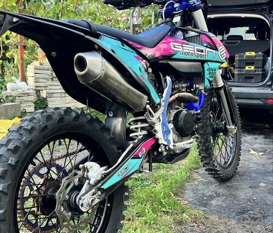 Геон Інша, об'ємом двигуна 0.3 л та пробігом 0 тис. км за 2700 $, фото 1 на Automoto.ua