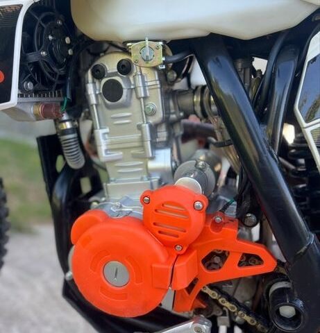 Геон Другая, объемом двигателя 0.3 л и пробегом 0 тыс. км за 1800 $, фото 4 на Automoto.ua