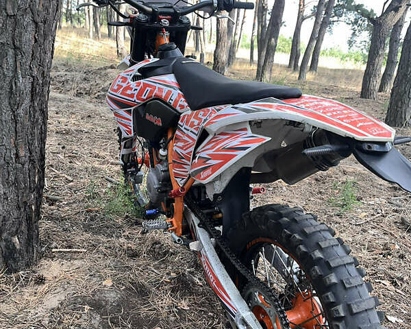 Оранжевый Геон GNS 300 NB Enduro, объемом двигателя 0.3 л и пробегом 4 тыс. км за 2000 $, фото 1 на Automoto.ua