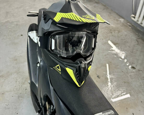 Черный Геон GNS 300 NB Motard, объемом двигателя 0.3 л и пробегом 3 тыс. км за 2350 $, фото 1 на Automoto.ua