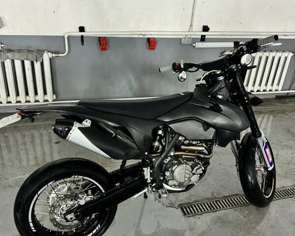 Черный Геон GNS 300 NB Motard, объемом двигателя 0.3 л и пробегом 3 тыс. км за 2350 $, фото 8 на Automoto.ua