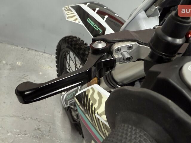 купити нове авто Геон GNX 300 NB Enduro 2025 року від офіційного дилера Сергей Геон фото