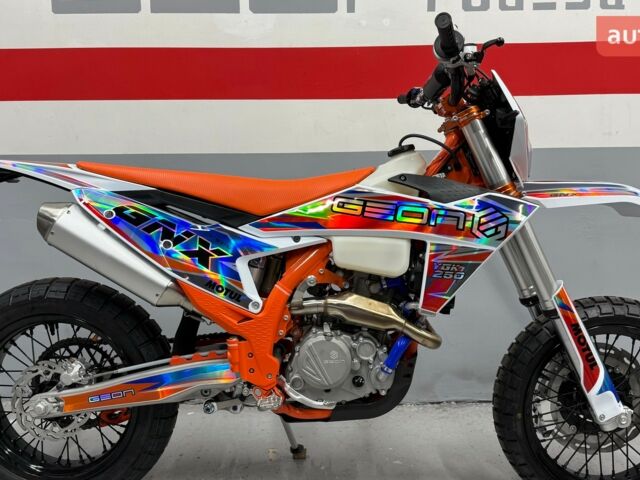 купить новое авто Геон GNX 300 NB Motard 2025 года от официального дилера Сергей Геон фото