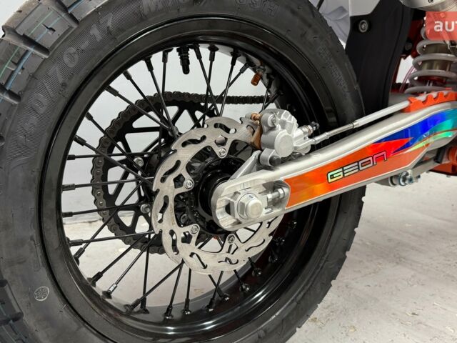 купить новое авто Геон GNX 300 NB Motard 2025 года от официального дилера Сергей Геон фото