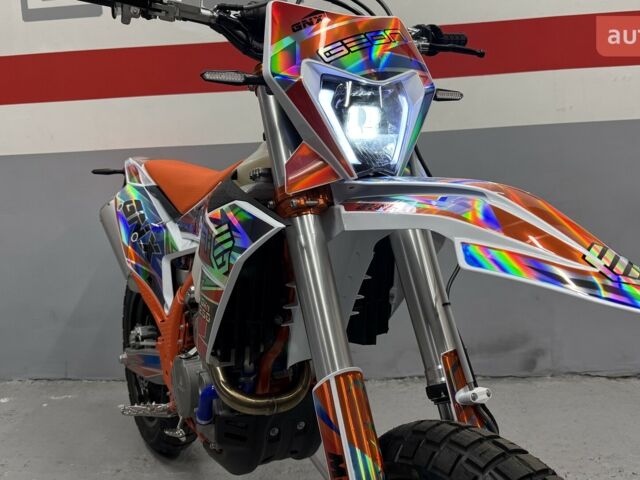 купить новое авто Геон GNX 300 NB Motard 2025 года от официального дилера Сергей Геон фото