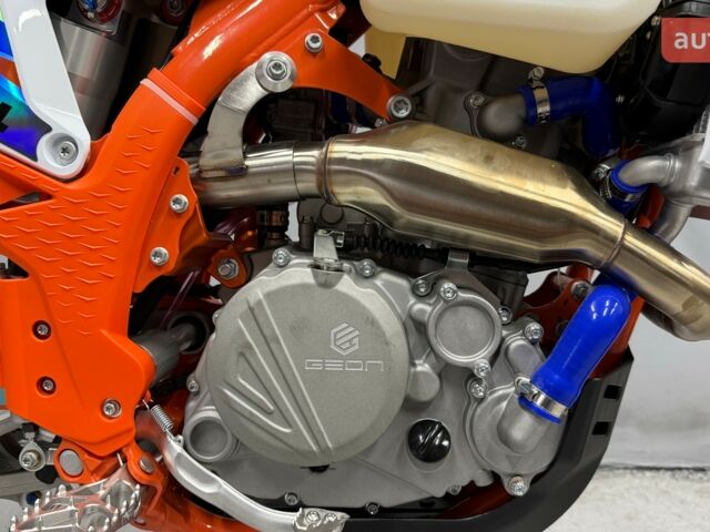 купить новое авто Геон GNX 300 NB Motard 2025 года от официального дилера Сергей Геон фото