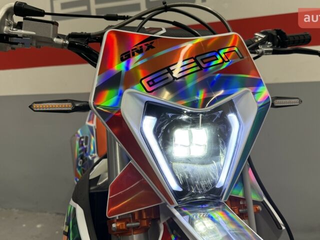 купить новое авто Геон GNX 300 NB Motard 2025 года от официального дилера Сергей Геон фото