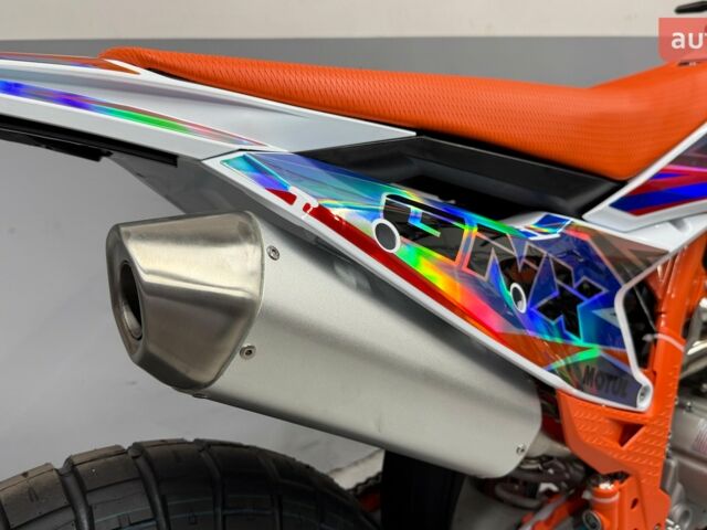 купить новое авто Геон GNX 300 NB Motard 2025 года от официального дилера Сергей Геон фото