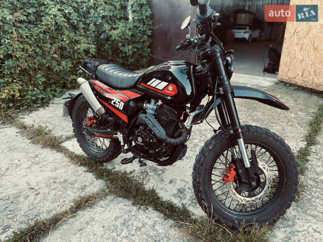 Геон Rockster, объемом двигателя 0.25 л и пробегом 290 тыс. км за 1600 $, фото 2 на Automoto.ua