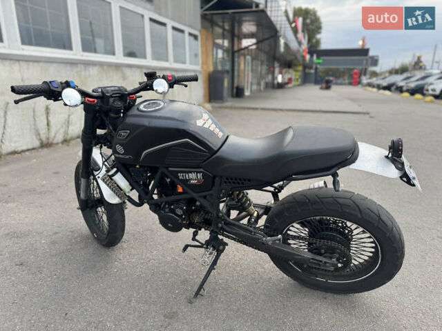 Черный Геон Scrambler, объемом двигателя 0.28 л и пробегом 20 тыс. км за 1769 $, фото 6 на Automoto.ua