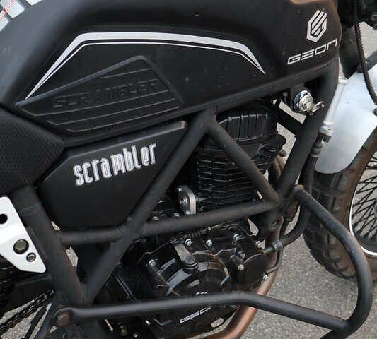 Черный Геон Scrambler, объемом двигателя 0.25 л и пробегом 2 тыс. км за 1980 $, фото 2 на Automoto.ua
