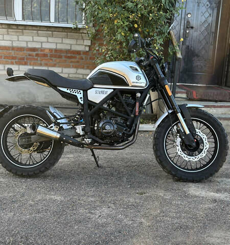 Сірий Геон Scrambler, об'ємом двигуна 0.22 л та пробігом 7 тис. км за 1700 $, фото 4 на Automoto.ua