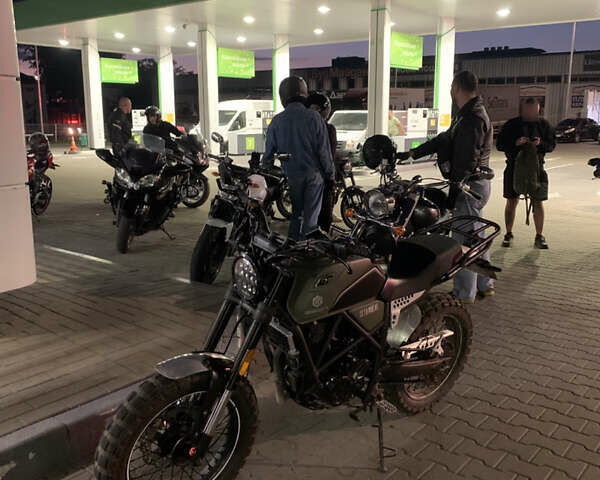 Геон Scrambler 250 2023 в Петропавлівська Борщагівка на Automoto.ua Зеленый Геон Scrambler 250, объемом двигателя 0.25 л и пробегом 10 тыс. км за 1500 $, фото 6 на Automoto.ua