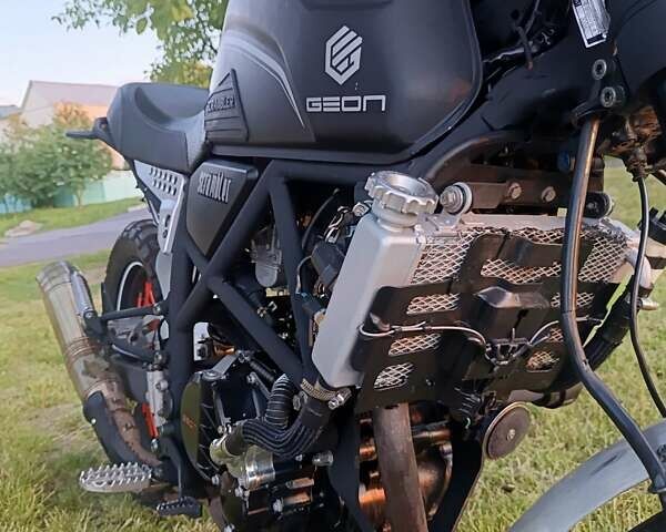Чорний Геон Scrambler 300, об'ємом двигуна 0.3 л та пробігом 10 тис. км за 2050 $, фото 4 на Automoto.ua