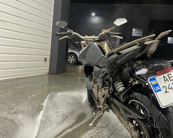 Геон Stinger, объемом двигателя 0 л и пробегом 8 тыс. км за 2000 $, фото 3 на Automoto.ua