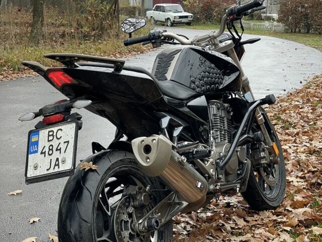 Геон Stinger, объемом двигателя 0.25 л и пробегом 0 тыс. км за 2200 $, фото 5 на Automoto.ua