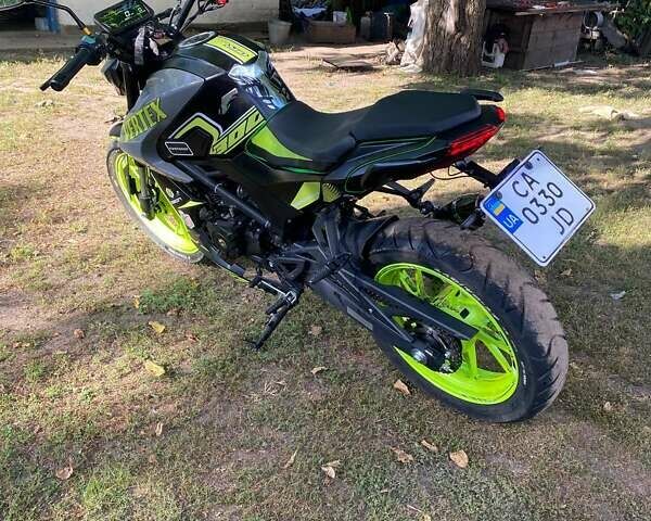 Зеленый Геон Vertex 300, объемом двигателя 0.28 л и пробегом 9 тыс. км за 1900 $, фото 4 на Automoto.ua