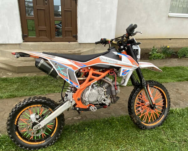 Помаранчевий Геон X-Pit 150, об'ємом двигуна 0 л та пробігом 14 тис. км за 1100 $, фото 6 на Automoto.ua