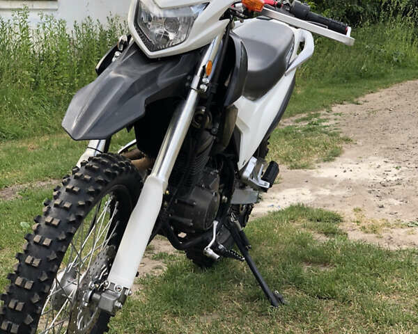 Черный Геон X-Road 202, объемом двигателя 0.2 л и пробегом 7 тыс. км за 1200 $, фото 2 на Automoto.ua