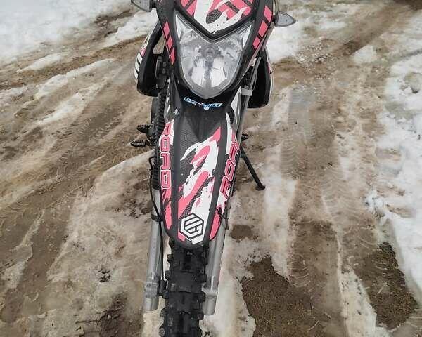 Черный Геон X-Road 250CBB, объемом двигателя 0.25 л и пробегом 750 тыс. км за 1300 $, фото 2 на Automoto.ua