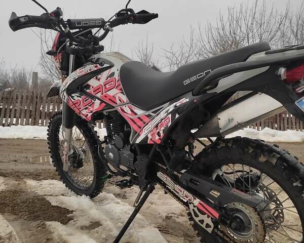 Черный Геон X-Road 250CBB, объемом двигателя 0.25 л и пробегом 750 тыс. км за 1300 $, фото 4 на Automoto.ua