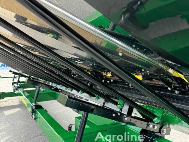 Зелений Герінгоф Другая, об'ємом двигуна 6 л та пробігом 0 тис. км за 27337 $, фото 24 на Automoto.ua