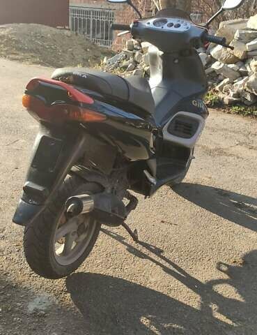 Черный Гилера Раннер, объемом двигателя 0.05 л и пробегом 7 тыс. км за 450 $, фото 3 на Automoto.ua