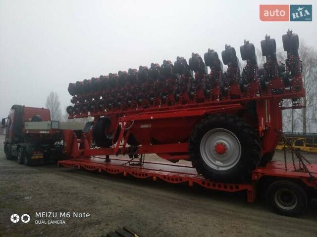 Красный Голдхофер СТЗ, объемом двигателя 0 л и пробегом 0 тыс. км за 42000 $, фото 2 на Automoto.ua