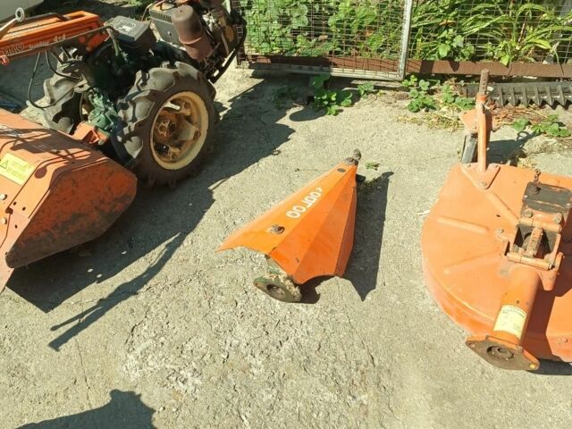 Помаранчевий Голдоні Jolly Junior, об'ємом двигуна 0.33 л та пробігом 10 тис. км за 4808 $, фото 3 на Automoto.ua