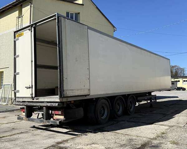 Белый Грей Адамс РЕФ, объемом двигателя 0 л и пробегом 0 тыс. км за 7500 $, фото 2 на Automoto.ua