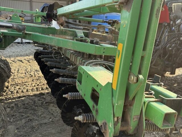 Зеленый Грейт Плейнс CPH 2000, объемом двигателя 0 л и пробегом 0 тыс. км за 12800 $, фото 2 на Automoto.ua