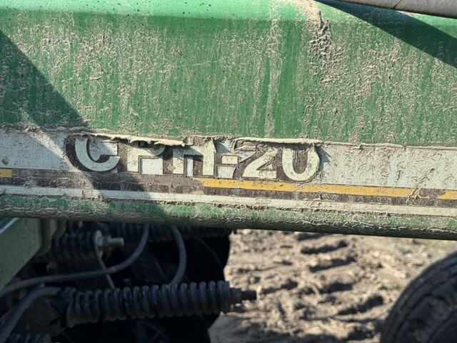 Зеленый Грейт Плейнс CPH 2000, объемом двигателя 0 л и пробегом 0 тыс. км за 12800 $, фото 4 на Automoto.ua