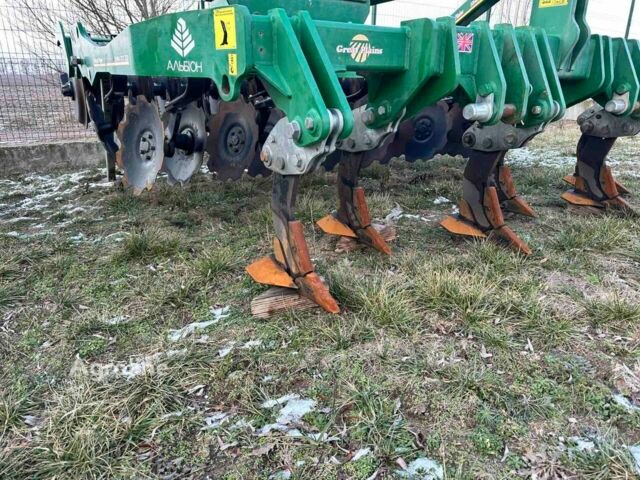 Зелений Грейт Плейнс другая, об'ємом двигуна 0 л та пробігом 0 тис. км за 32558 $, фото 8 на Automoto.ua