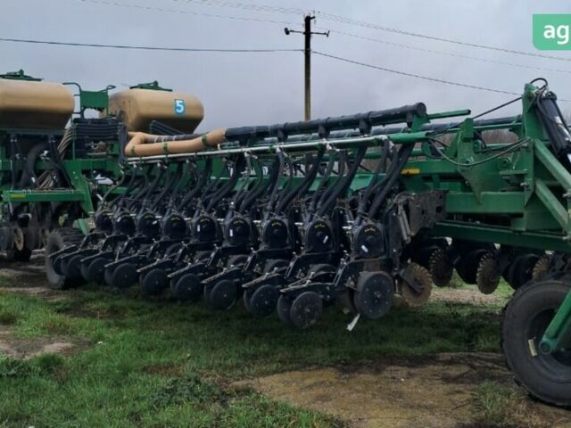 Грейт Плейнс YP-2425A, объемом двигателя 0 л и пробегом 0 тыс. км за 210000 $, фото 1 на Automoto.ua