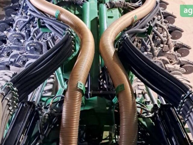 Грейт Плейнс YP-2425A, объемом двигателя 0 л и пробегом 0 тыс. км за 210000 $, фото 4 на Automoto.ua