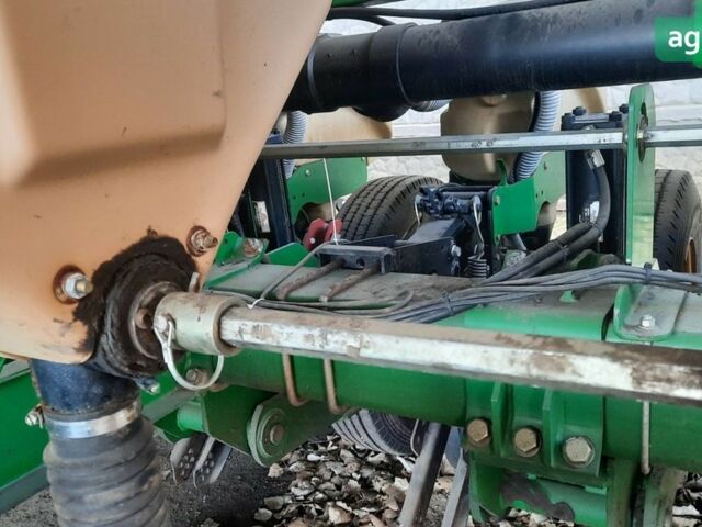 Грейт Плейнс YP 825, объемом двигателя 0 л и пробегом 1 тыс. км за 46000 $, фото 4 на Automoto.ua