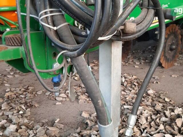 Грейт Плейнс YP 825, объемом двигателя 0 л и пробегом 1 тыс. км за 46000 $, фото 5 на Automoto.ua